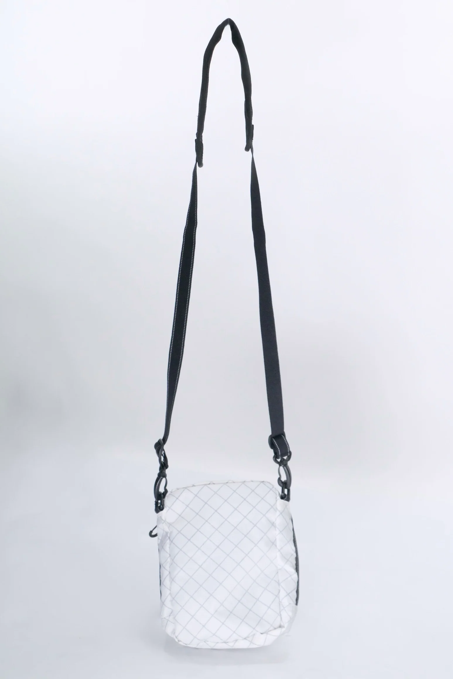 and Wander ECOPAK Shoulder Pouch Bag - Off White - Image 3