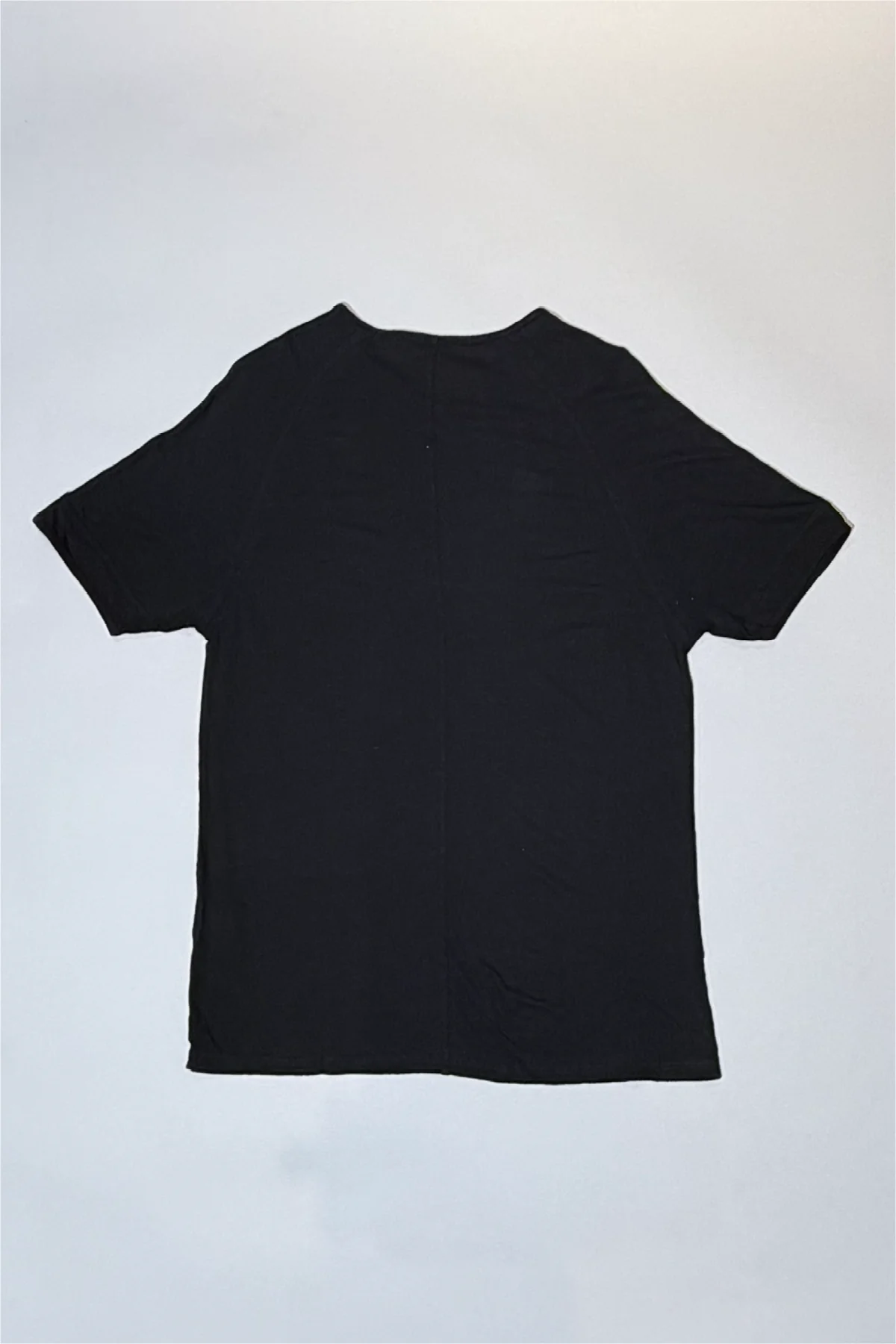 Athoa Raglan Tee - Black - Image 2