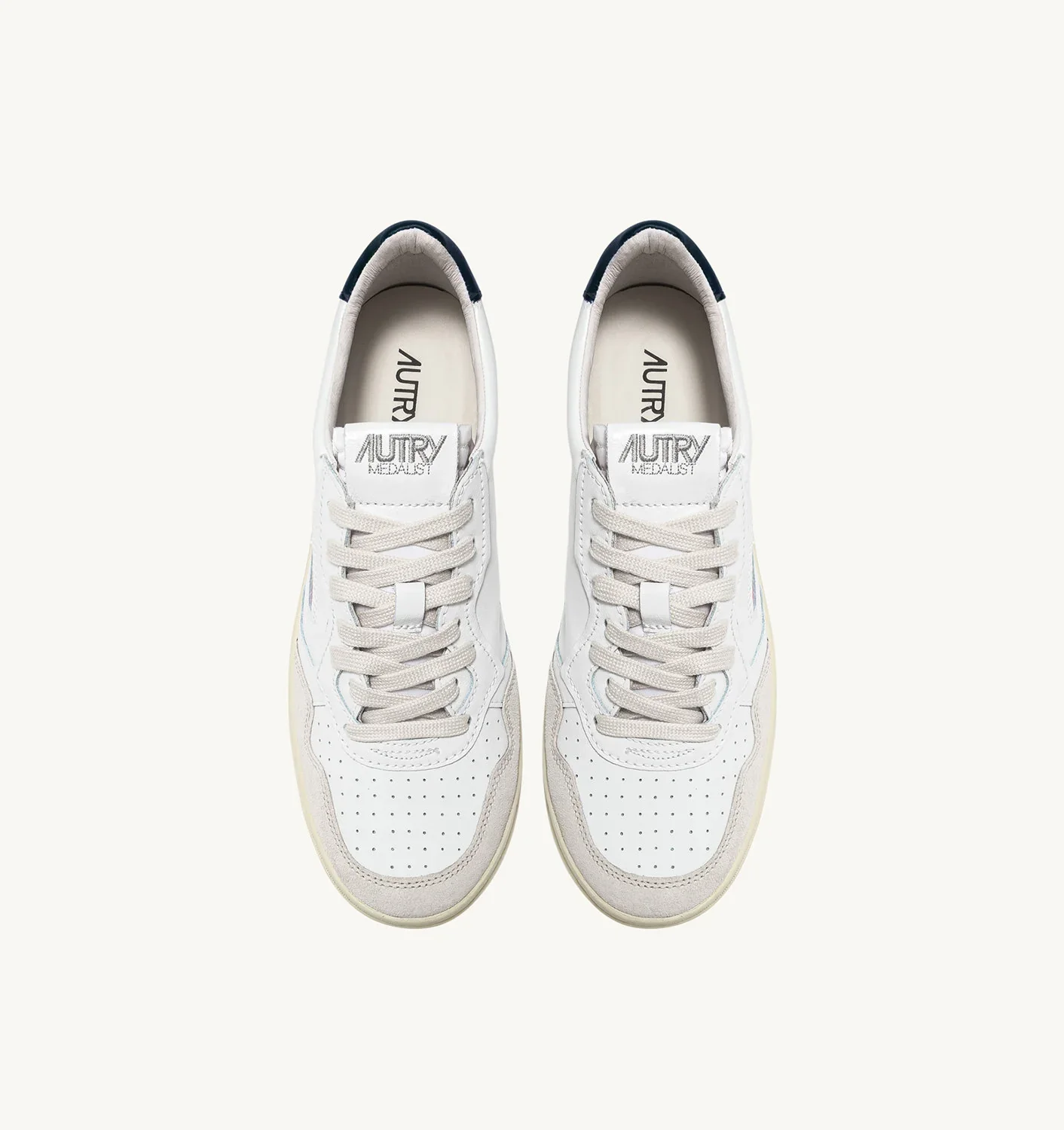 Autry Medalist Low LS28 Sneakers - White/Blue - Image 3