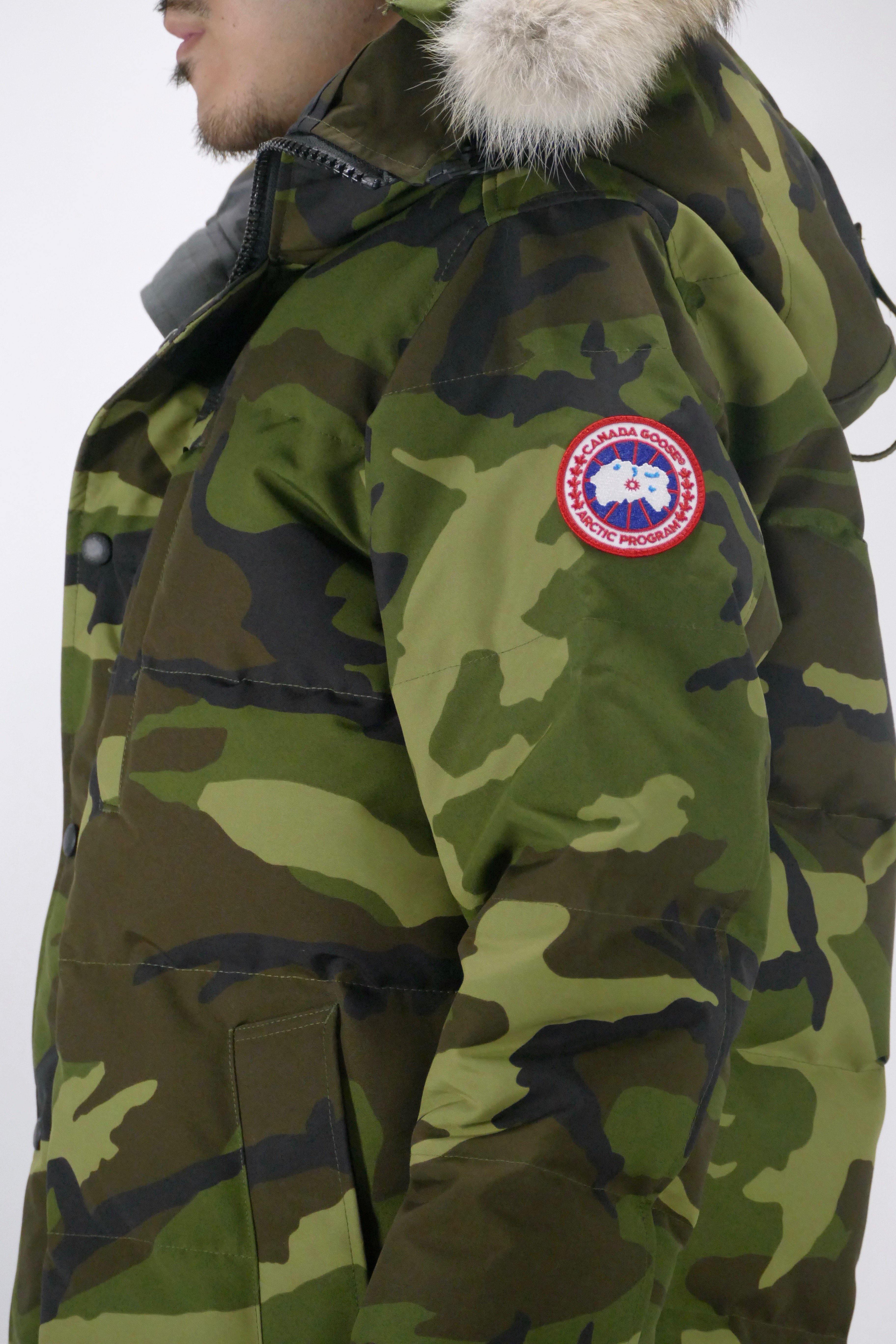 Canada Goose Mens Down *Parka Carson  - Classic Camo - Image 5