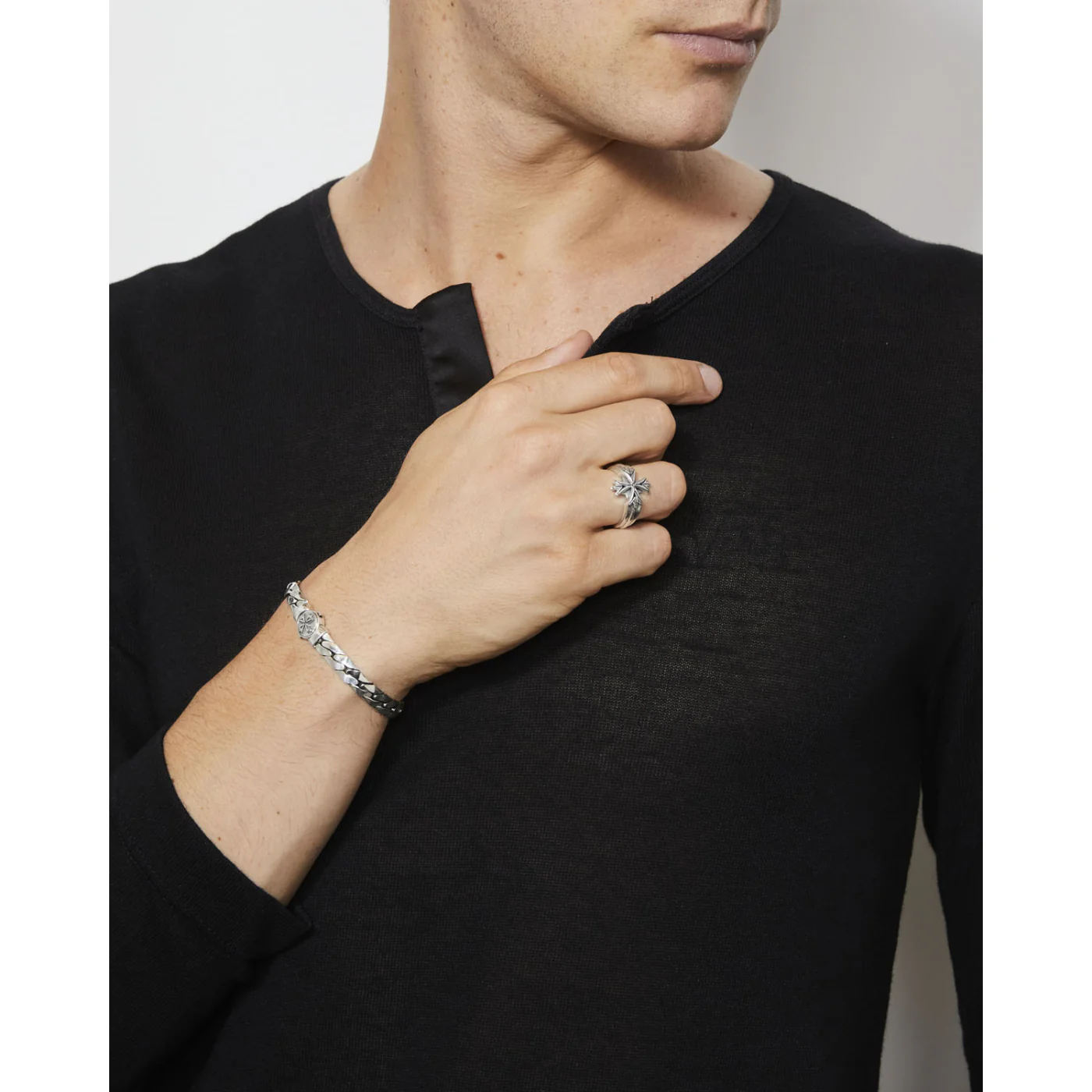 Emanuele Bicocchi Herringbone Chain Logo Bracelet - Silver - Image 2