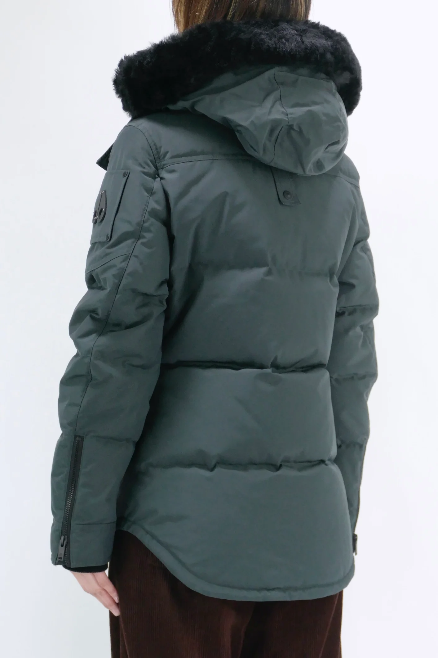 Moose Knuckles Womens Down *Parka Anguille Shearling - Forest Hill/ Black - Image 3