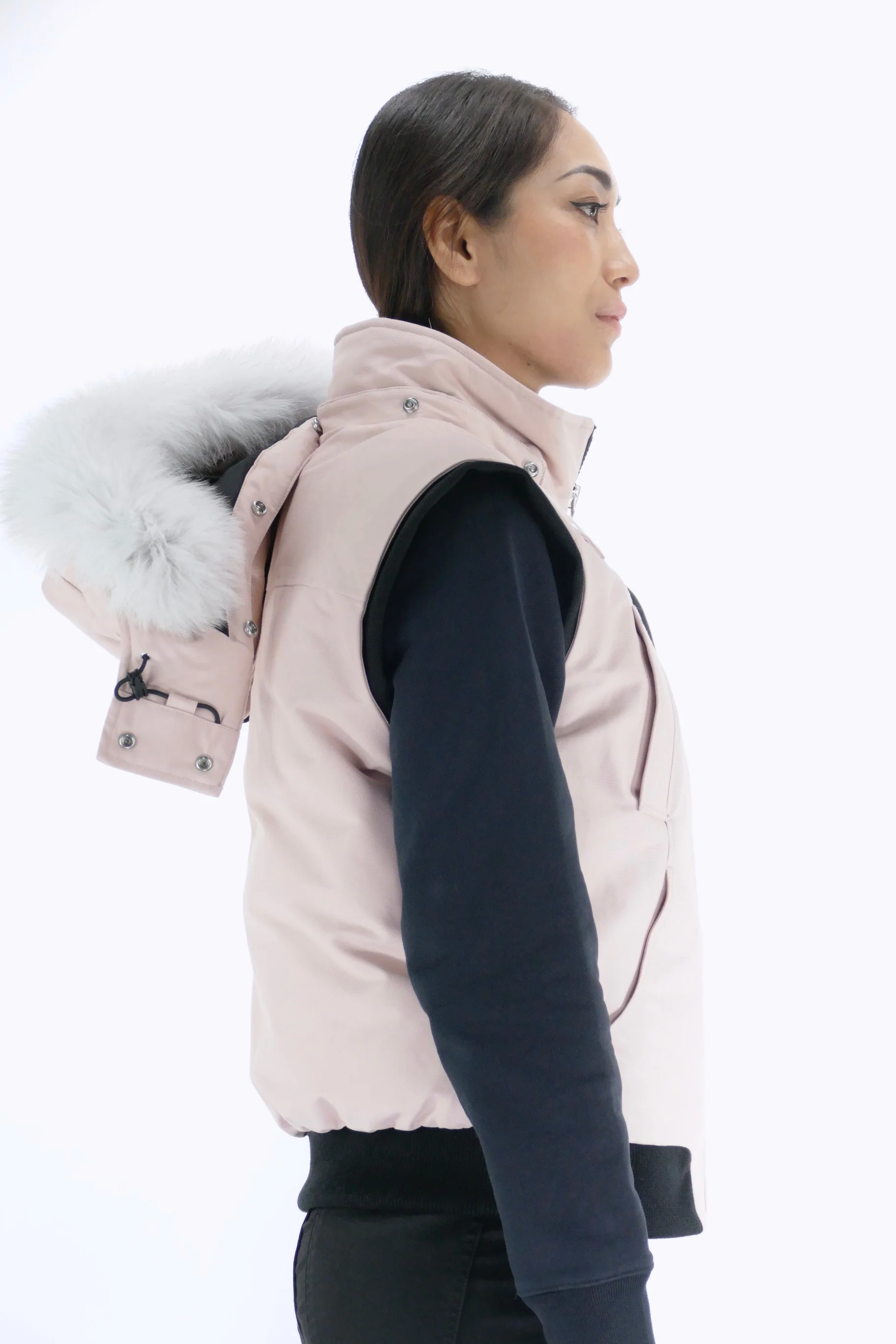 Moose Knuckles Womens Down Vest Original - Rose Smoke/Natural - Image 5