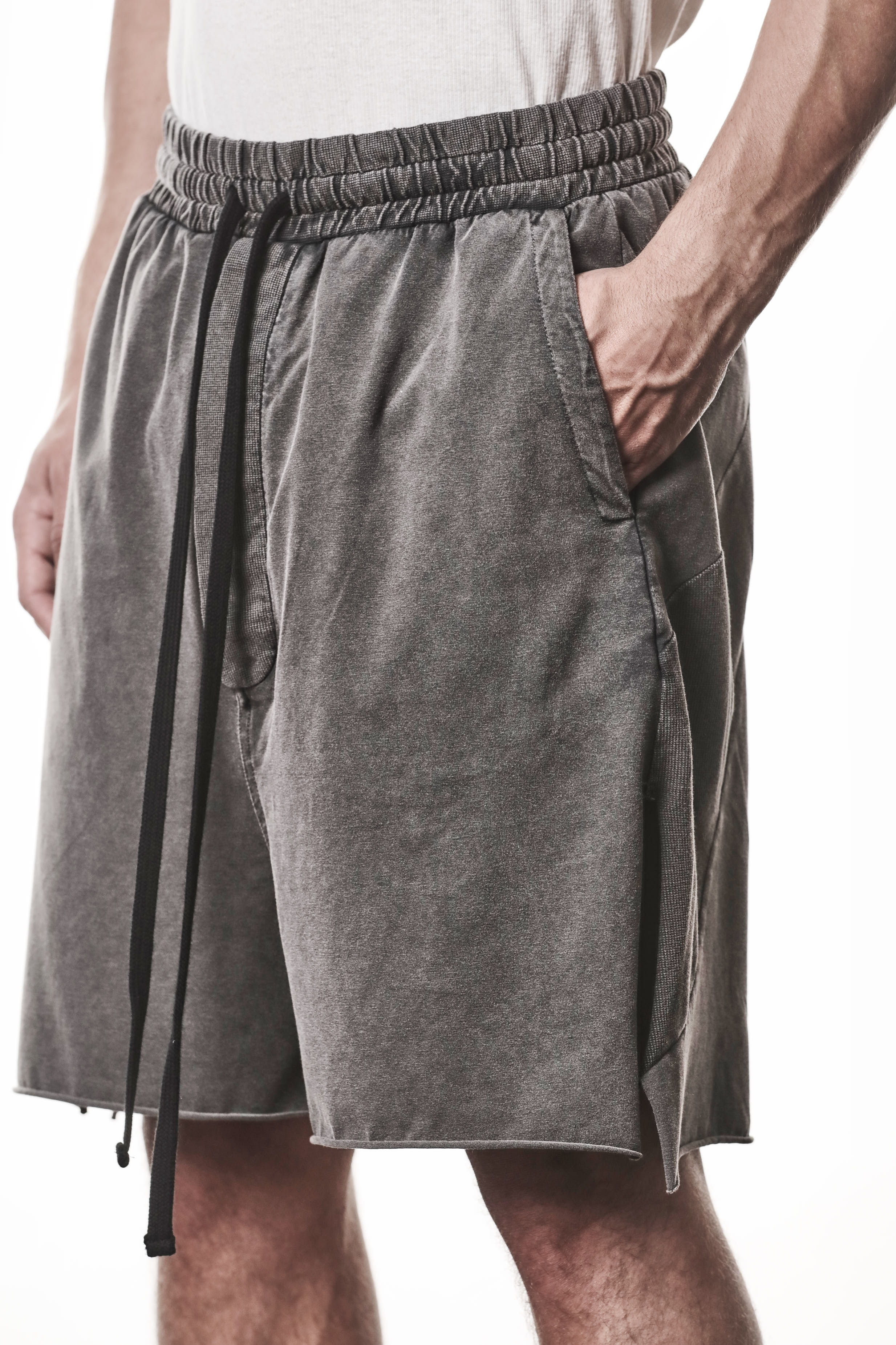 thom/krom M ST 513 Shorts - Dark Used Grey - Image 4