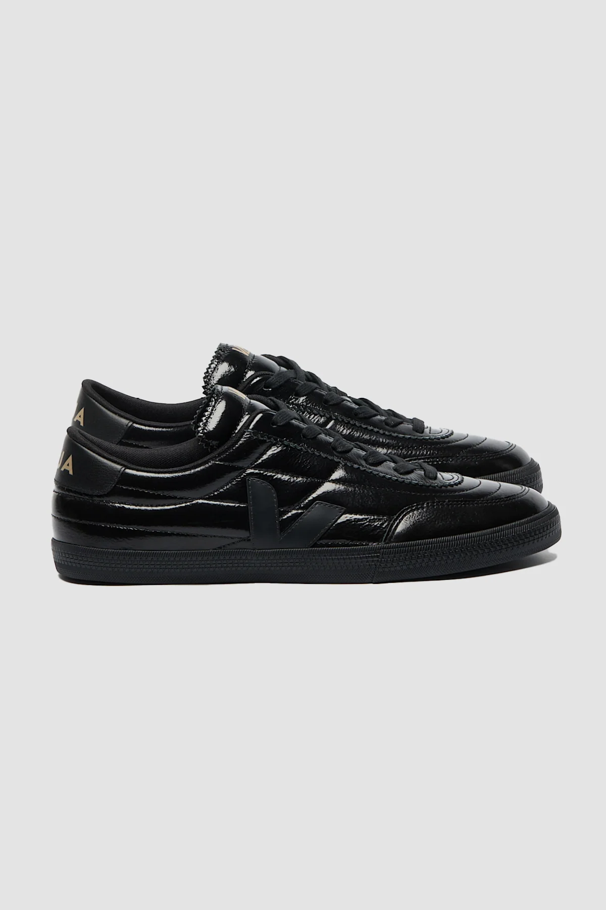 Veja Mens Panenka Patent Leather Sneakers - Black