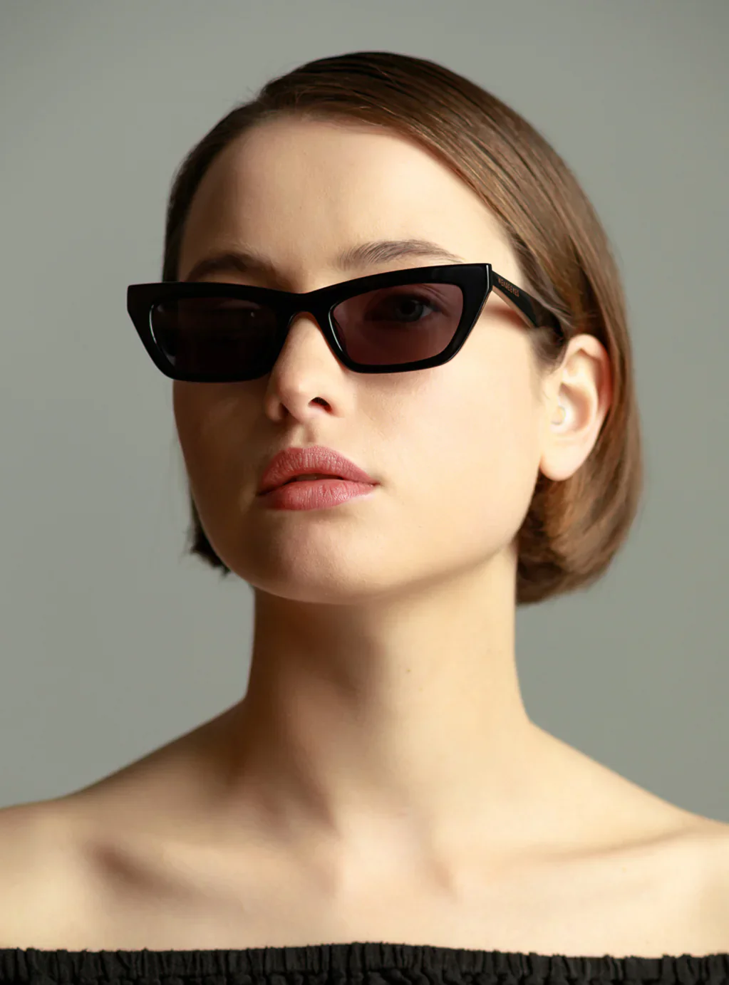 WEAREEYES RA Sunglasses - Black/Black - Image 3